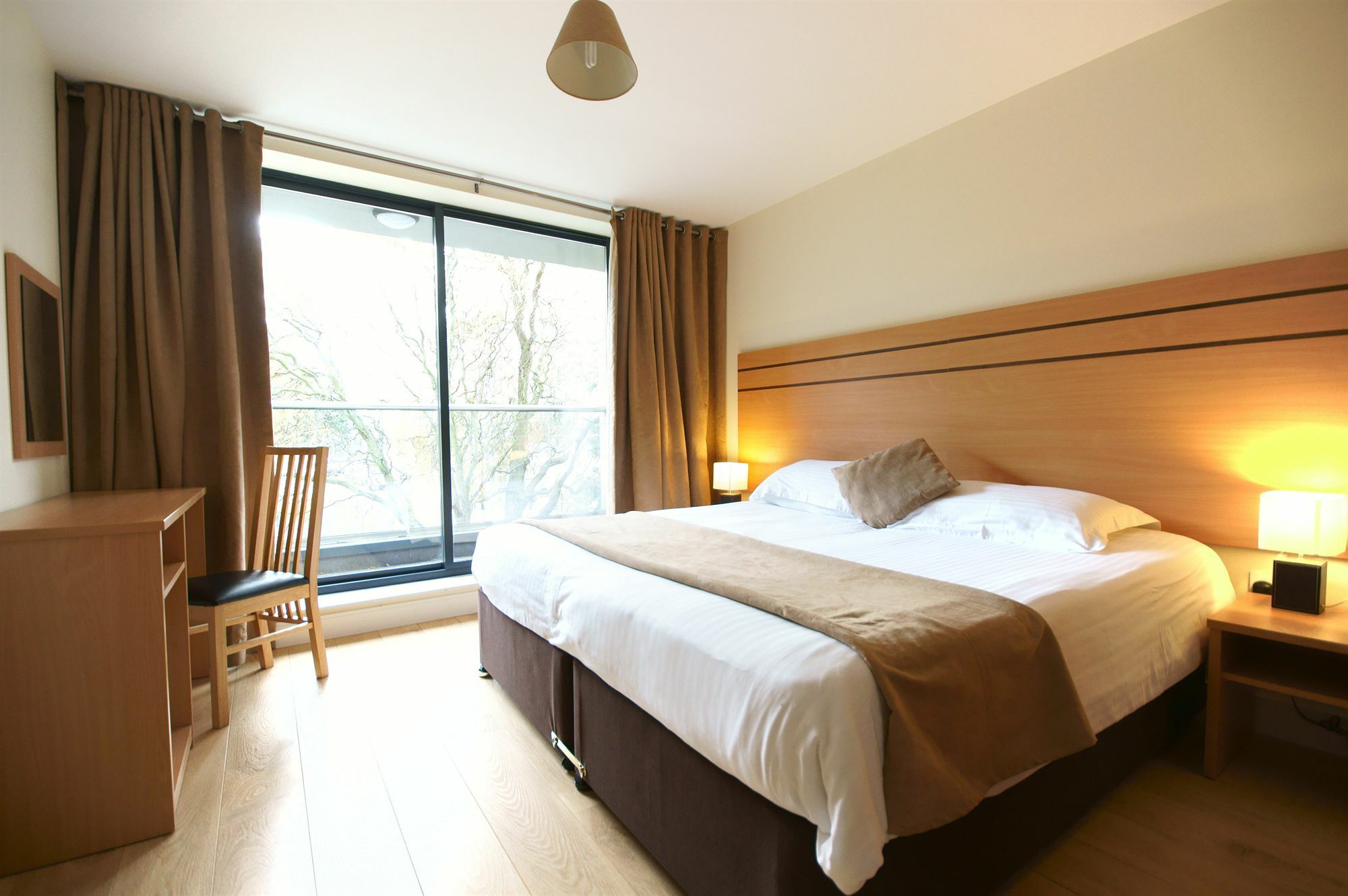 Lodge Drive Serviced Apartments Enfield Dış mekan fotoğraf